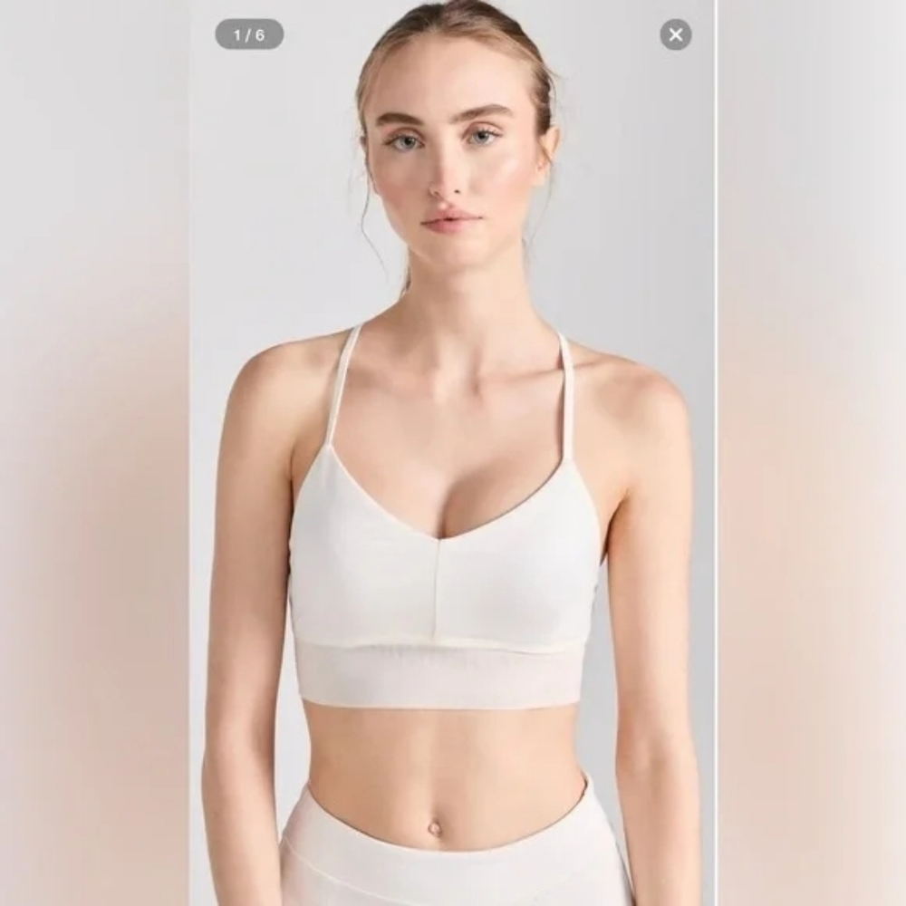 Alo Lavish Sports Bra size xs - Picture 6 of 6